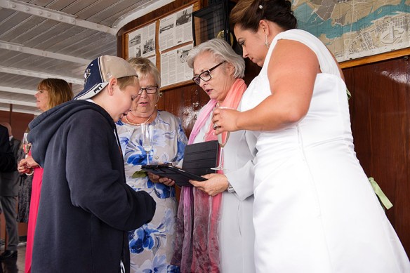 Maria & Henrik färja 4 o mingel_412